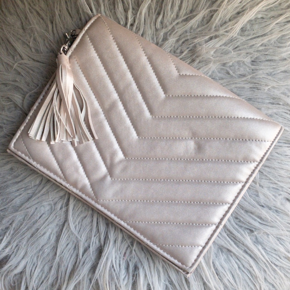 METALLIC CLUTCH